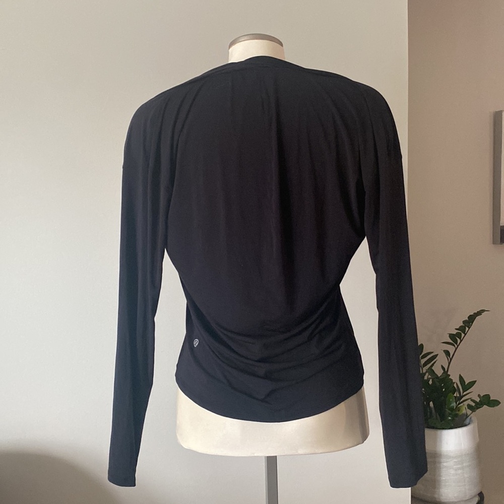 ππΌββοΈ Lululemon π Deep Stretch Long Sleeve: Size 6 - Picture 1 of 10